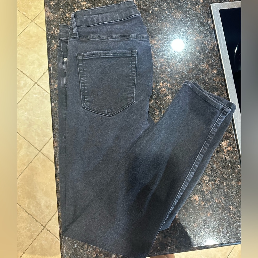 Good American “Good Legs” Jeans